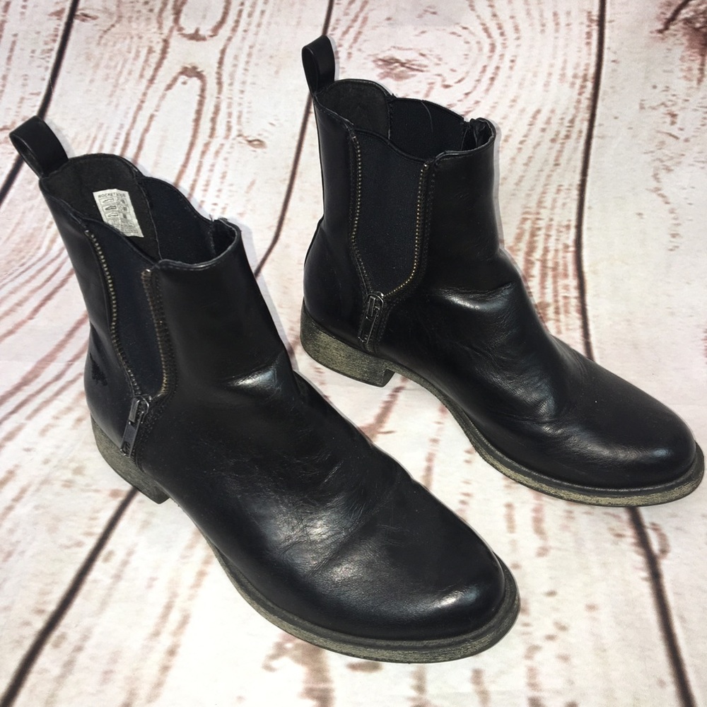 Rocket dog boots